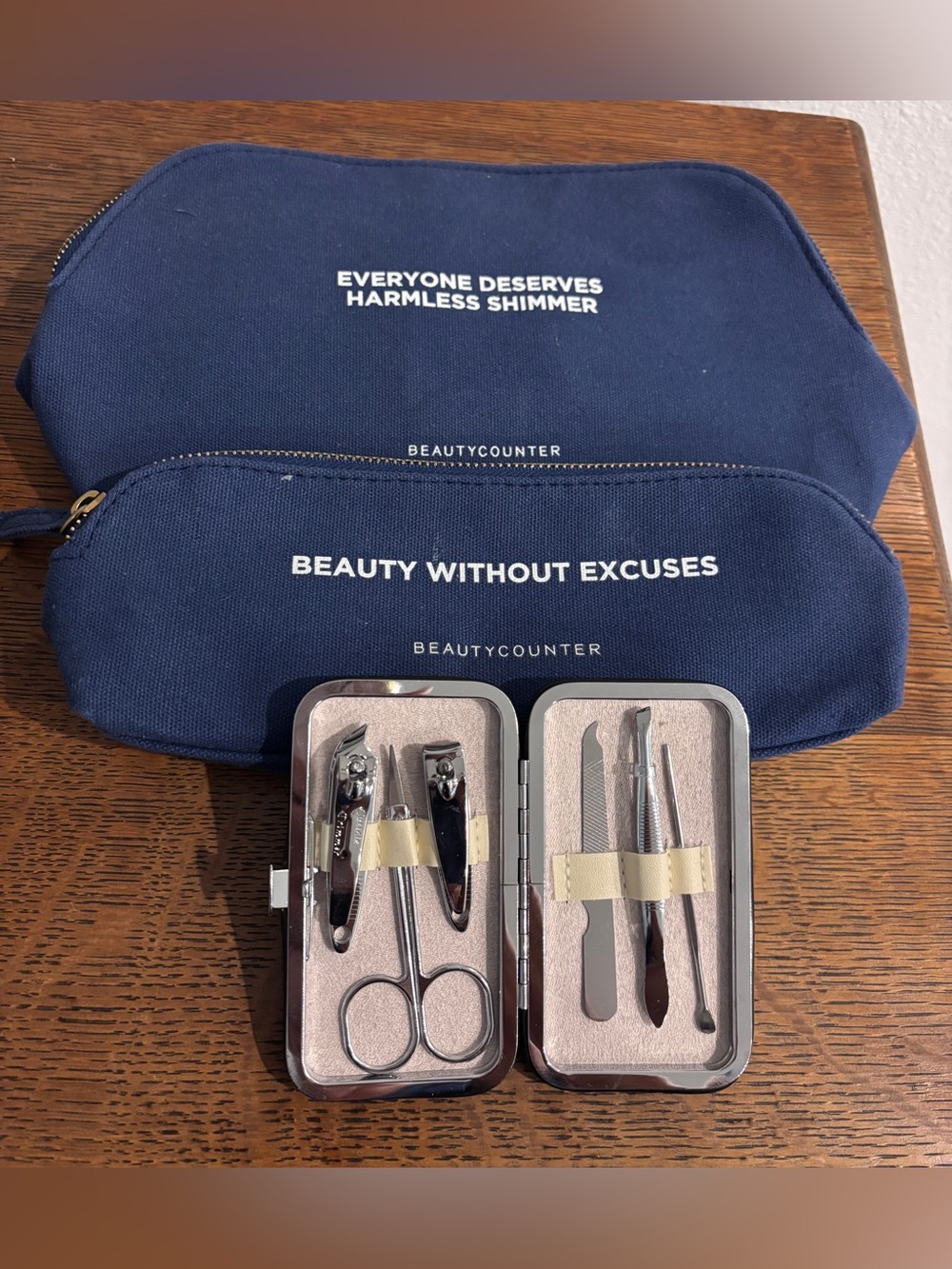 MANICURE/COSMETIC BAGS 3 PIECE SET
